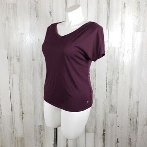 Old navy active maroon workout shirt large